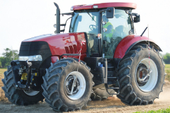 جرار CNH ذو الخلفية جرار CNH ذو الخلفية